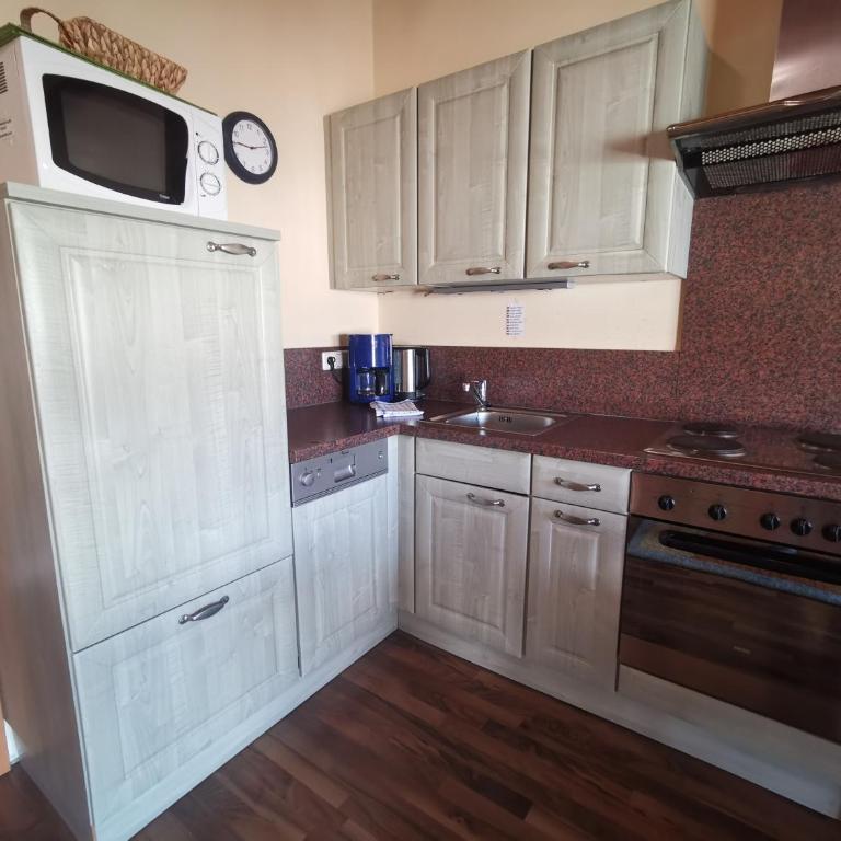 Ferienlandhaus Höfer - Apartment mit 1 Schlafzimmer und Balkon - 9