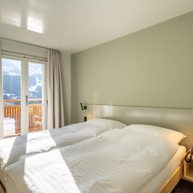 Hotel Alpenruhe - Vintage Design Hotel - Doppelzimmer mit Balkon und Bergblick - 7