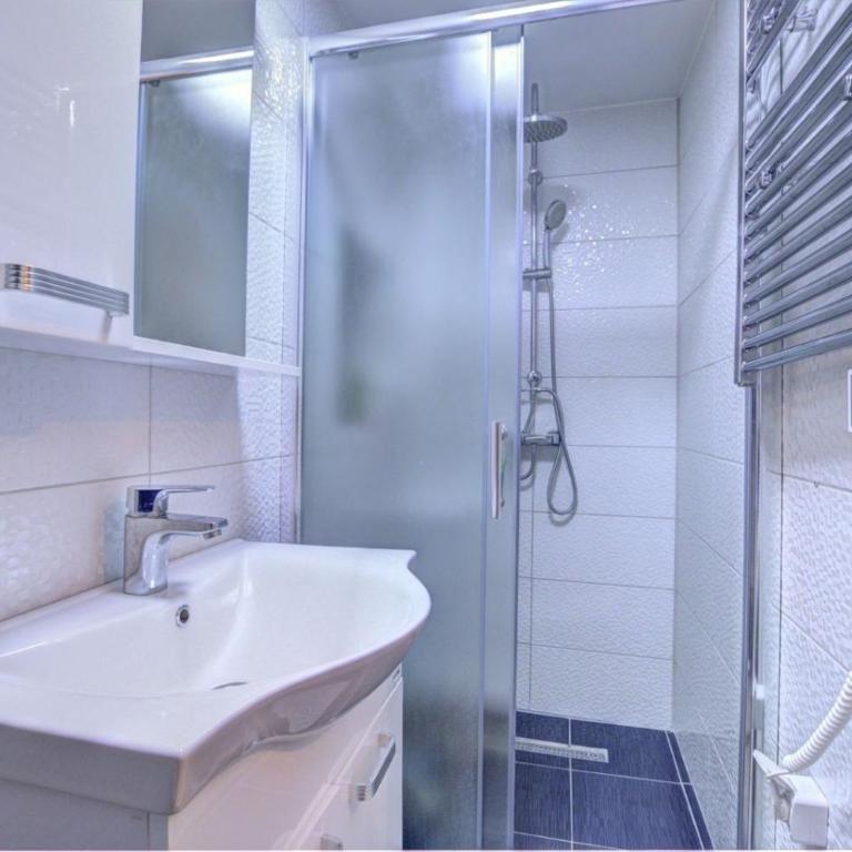 Apartman Elez - Two-Bedroom Apartment - 24