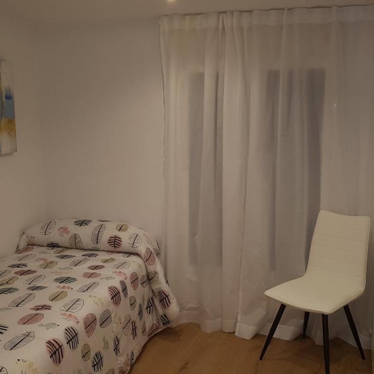 Casco Histórico, con Parking incluido - Apartamento de 2 dormitorios - 15