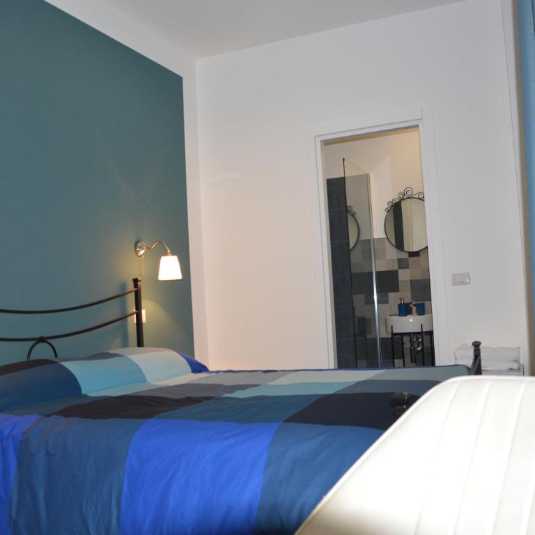B&B Giardino Bellini-centro - Deluxe Double Room with Balcony - 16