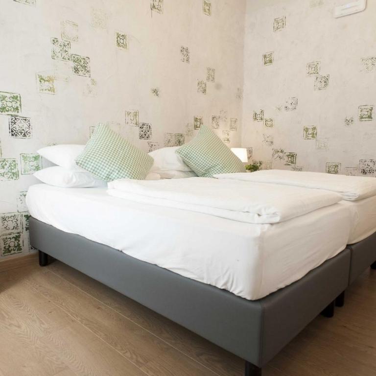 Sleep In Udine - Chambre Double avec Salle de Bains Privative - 5