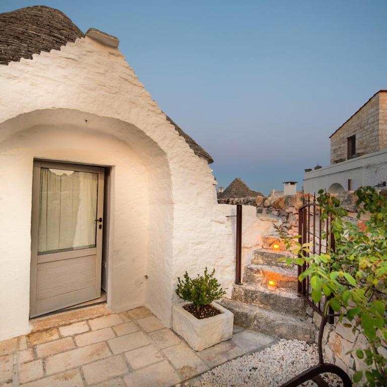Trulli Holiday Deluxe & Wellness - Suite con Vasca Idromassaggio - 22