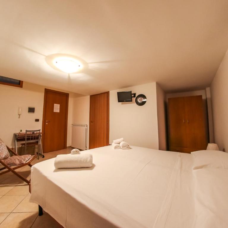 B&B Dimore Sonore Gallipoli - Camera Piccola Doppia con Letti Singoli - 9