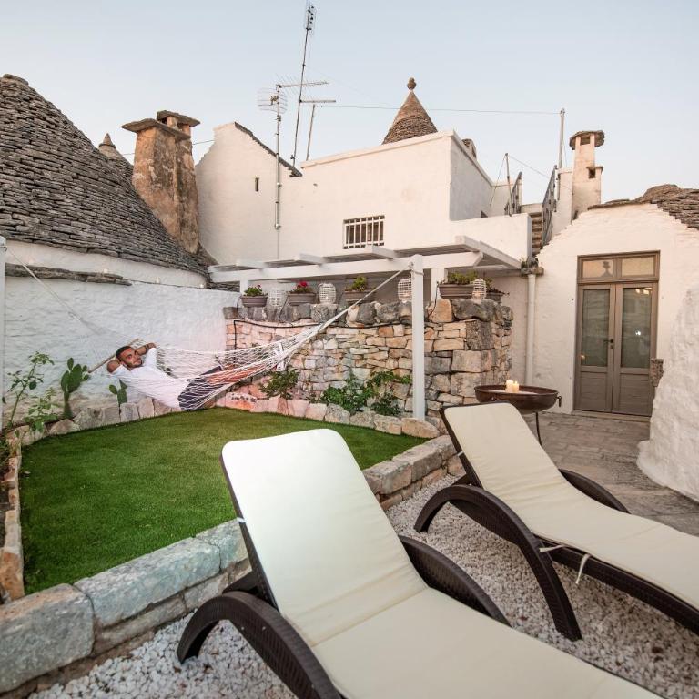 Trulli Holiday Deluxe & Wellness - Suite con Vasca Idromassaggio - 23