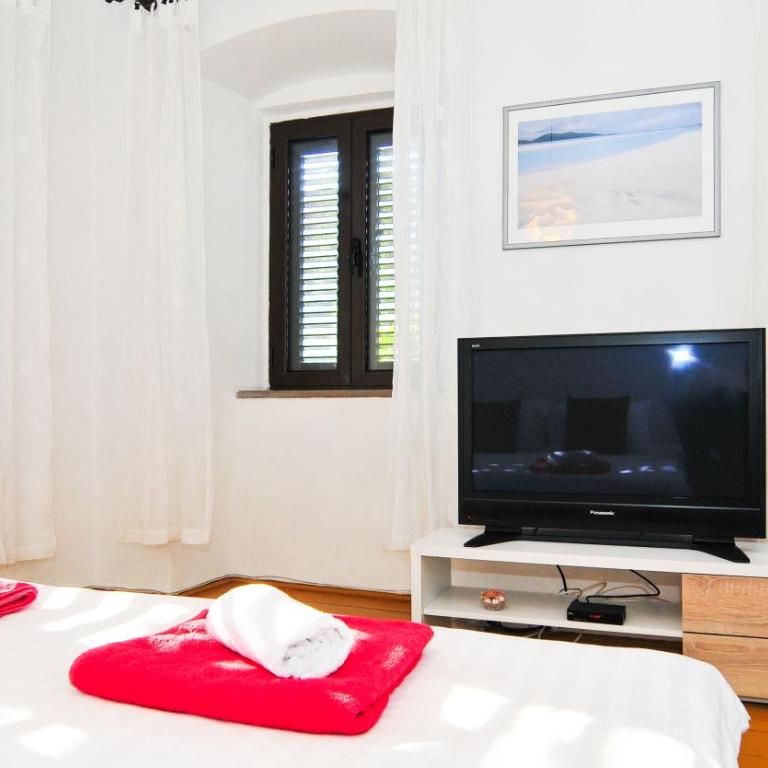 Holiday Home Maris - Three-Bedroom House - 16