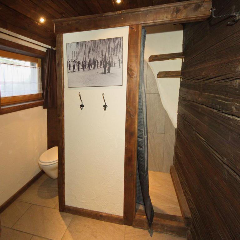 Falkert-Hütte „Beim Almöhi" - Chalet mit Bad - 14