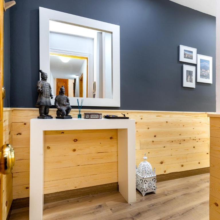 Living Albayzin. Parking & Wifi - One-Bedroom Apartment - 14