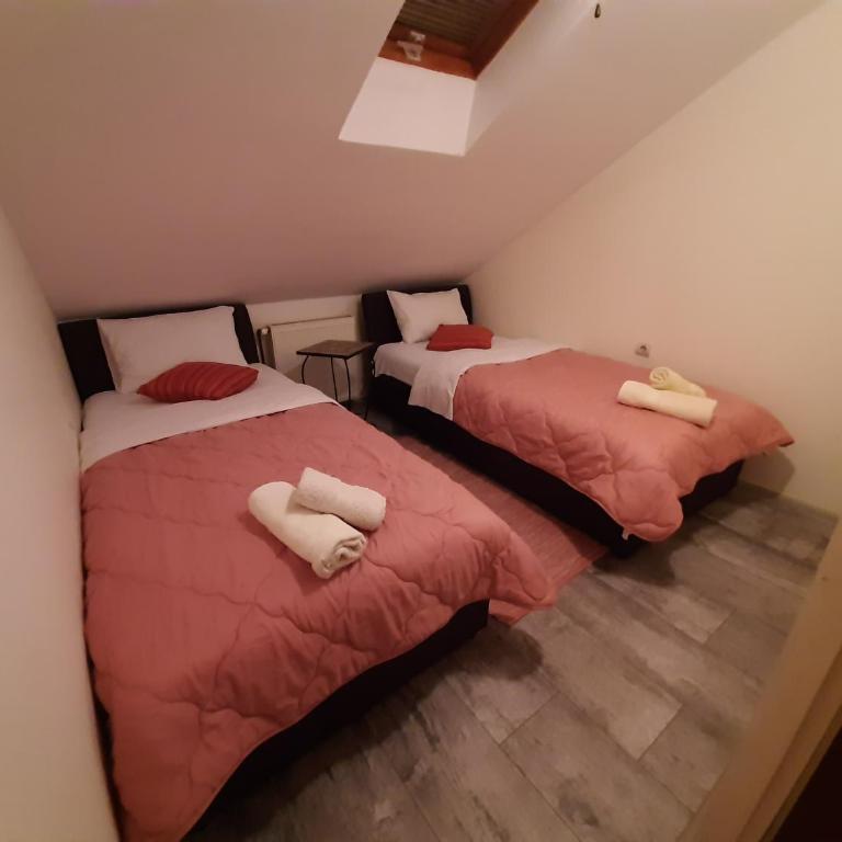 Apartment Matovic - Apartment with Balcony - 9