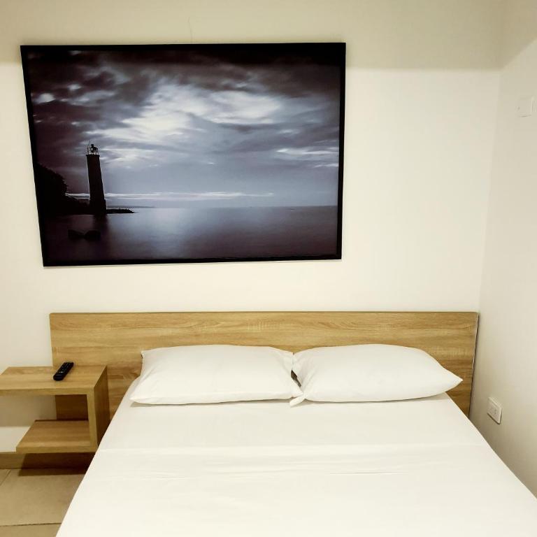 HOTEL MEDELLIN CENTRAL - Habitación Doble - 2 camas dobles - 8