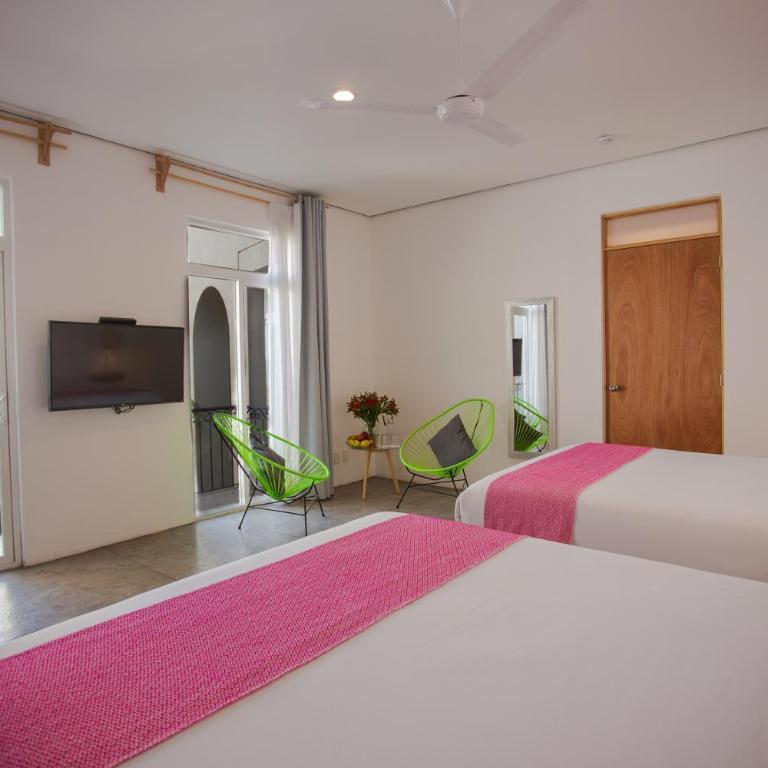 Hotel Mamá Carlota - Deluxe Quadruple Room - 3