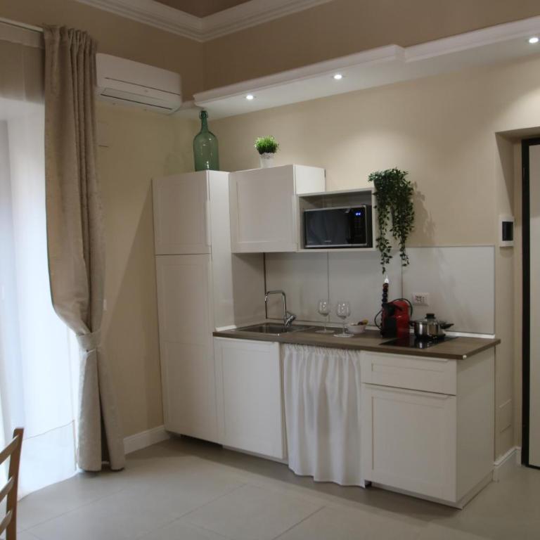 Dimora Porta Garibaldi - Vacation Home - 9