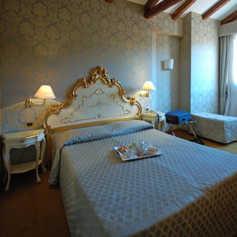 Hotel Torino - Camera Matrimoniale/Doppia con Letti Singoli - 5