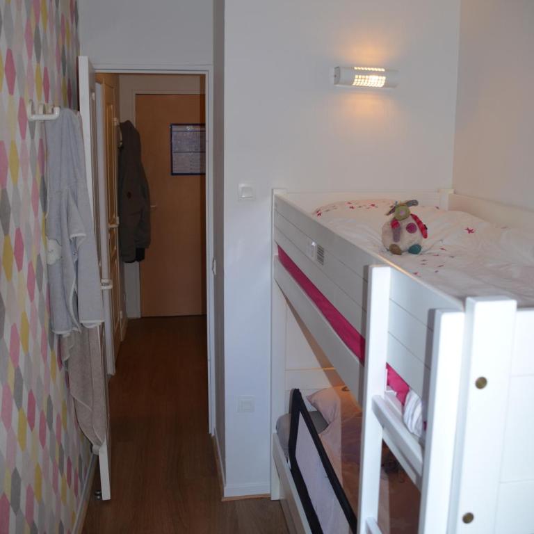 Pied de pistes, résidence 3 étoiles tout confort dont terrasse et piscine - Appartement 2 Chambres - 9