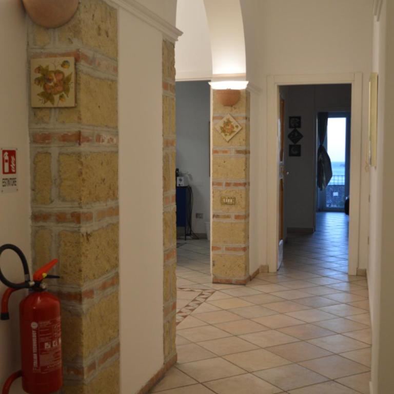 Antica Dimora in Centro - Appartamento con Vista Mare - 4