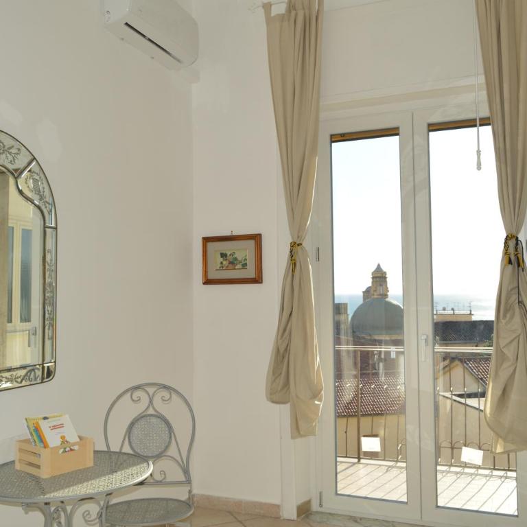 Antica Dimora in Centro - Appartamento con Vista Mare - 13