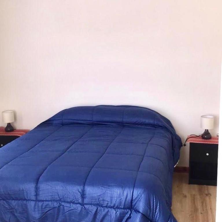 Departamento completo 70 mts2 (2 habs + 2 futones) - Centro Tomé - 6 personas max - Edificio Don Francisco - Two-Bedroom Apartment - 8