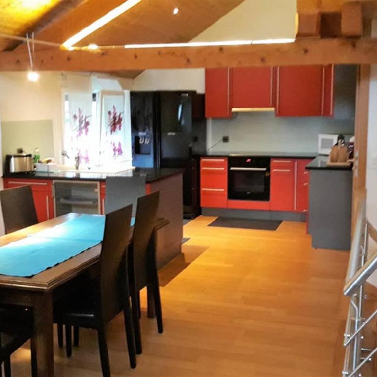 Whole large 3 levels apartment - Apartamento - 1