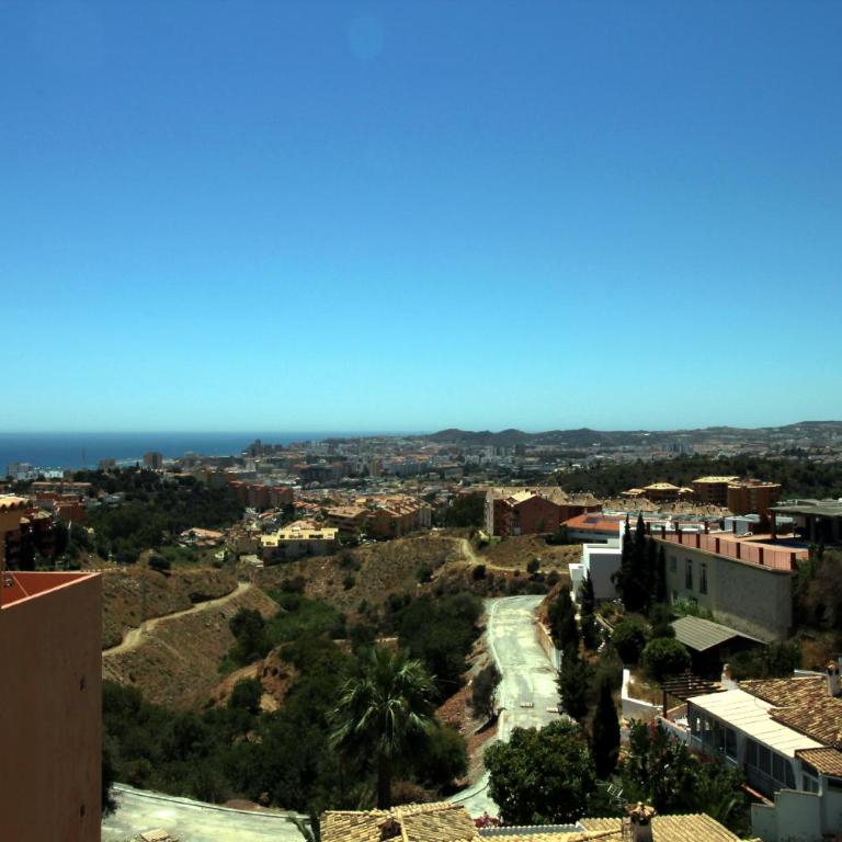 Cozy apartment in Fuengirola Hills - Apartamento - 7