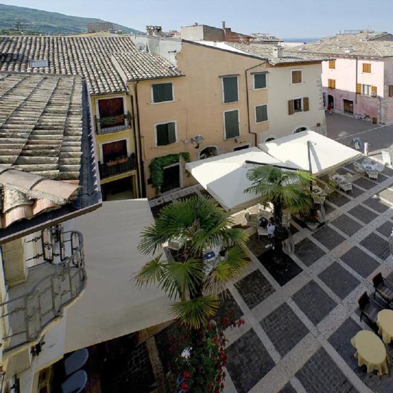 APPARTAMENTO K - Two-Bedroom Apartment - 34