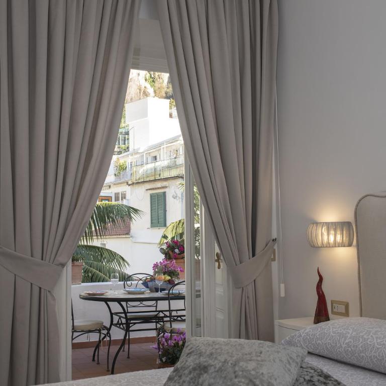 Palazzo Gargano Amalfi - Camera Deluxe - 1