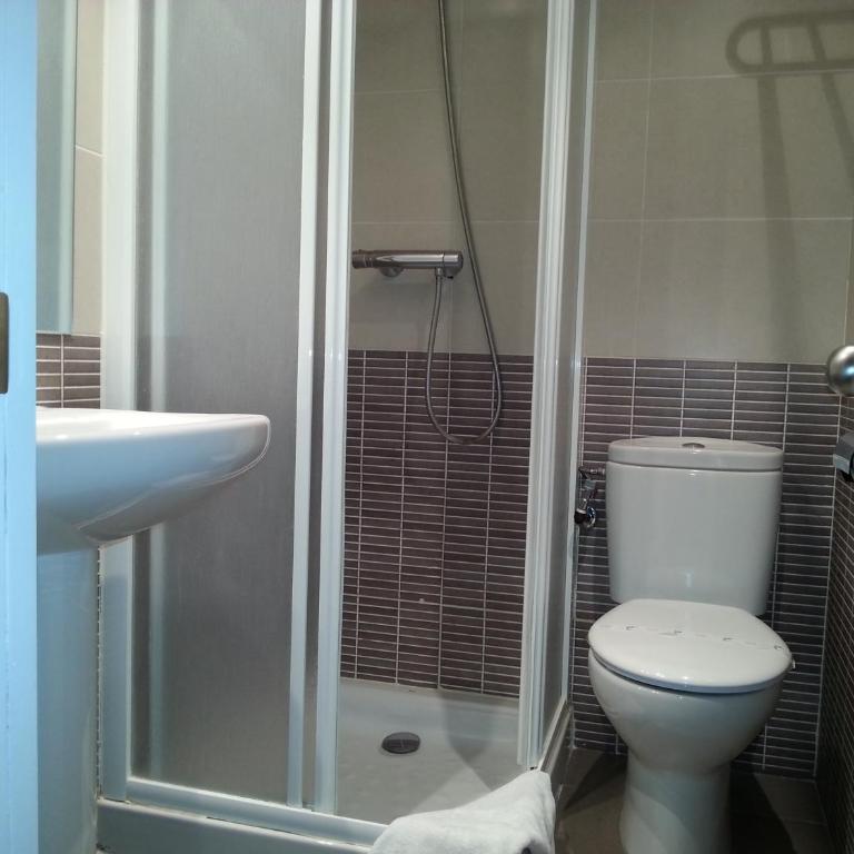 Pensión Meson del Barro - Pamplonabeds - Habitación Triple con baño compartido - 8
