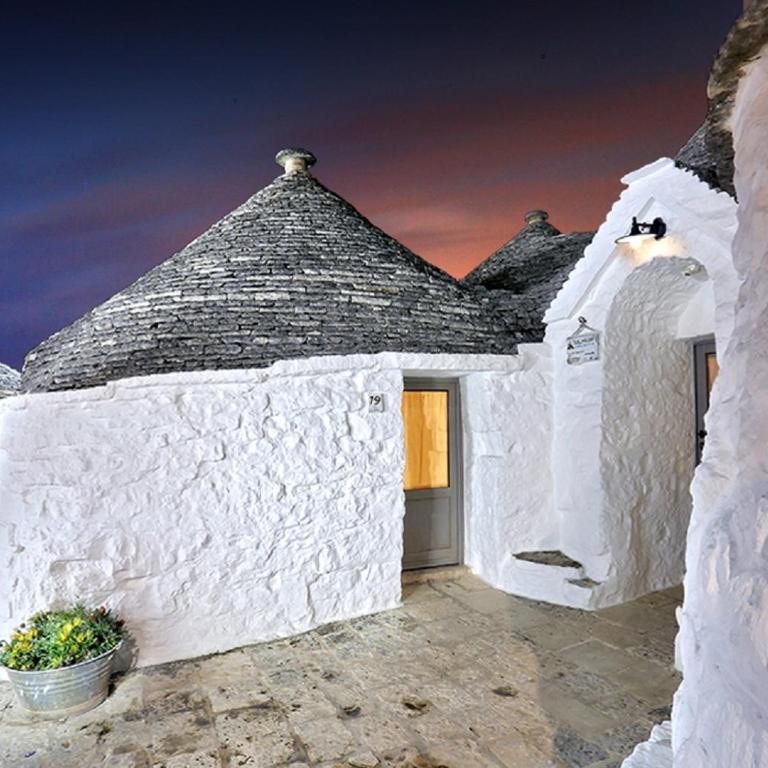 Trulli Soave - Casa con 1 Camera da Letto - Colombo - 1
