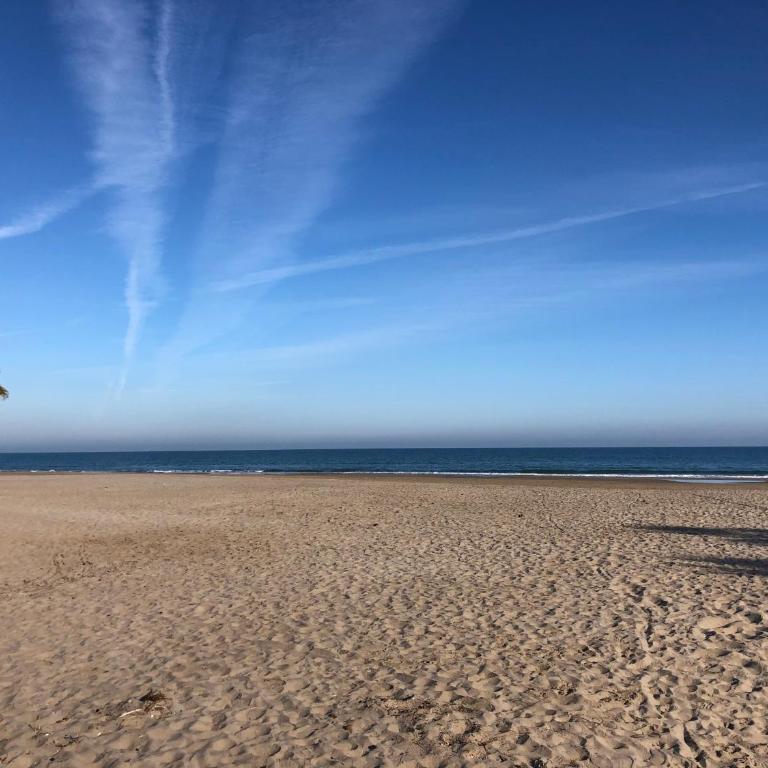 Urbanización Mar de Canet, 2 dormitorios con piscina comunitaria, garaje y wifi - Apartment mit 2 Schlafzimmern - 42