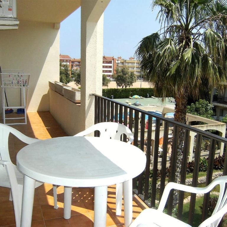 JARDINS DEL MAR 20 - Two-Bedroom Apartment - 15