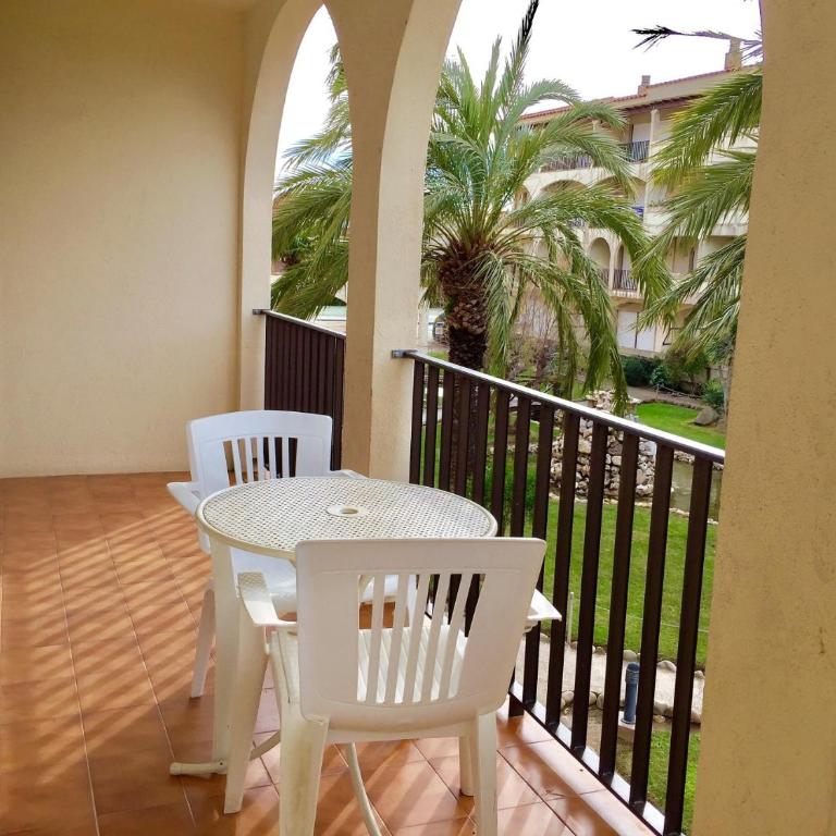 JARDINS DEL MAR 46 - Two-Bedroom Apartment - 9