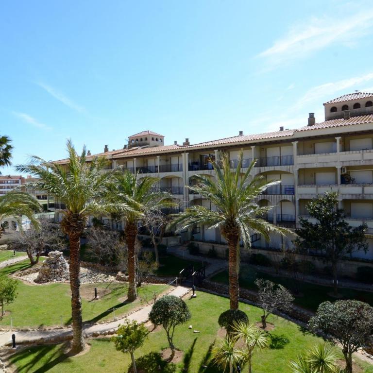 JARDINS DEL MAR 59 - Two-Bedroom Apartment - 4