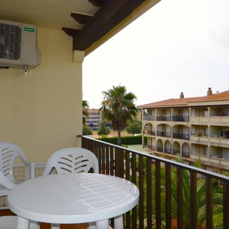 JARDINS DEL MAR 69 - One-Bedroom Apartment - 9