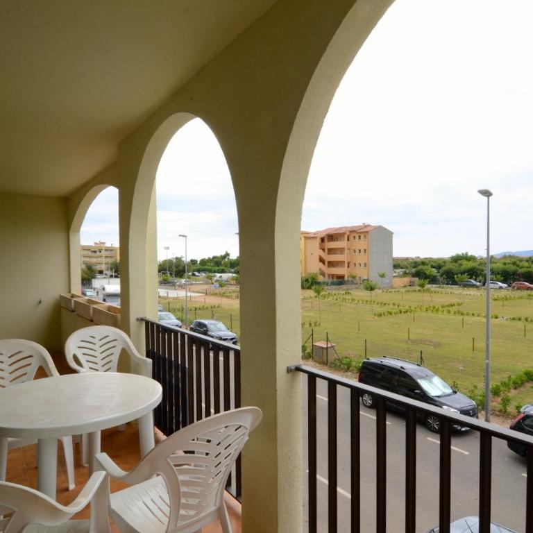 JARDINS DEL MAR 81 - Two-Bedroom Apartment - 10