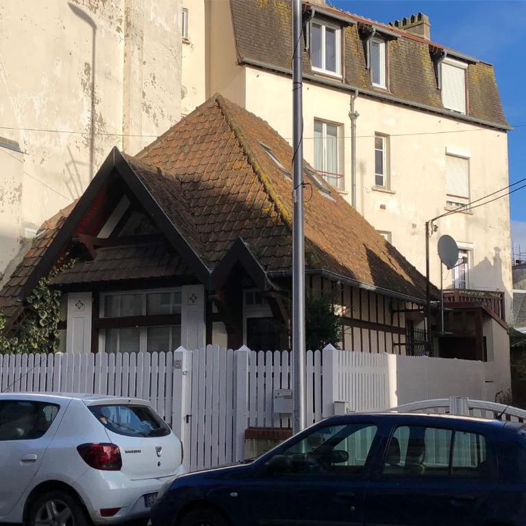 Charmante maison cœur de ville La Gare des vacances - Maison 2 Chambres - 13