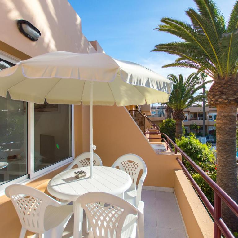 CasaNikolai - Apartamento con vistas a la piscina - 7