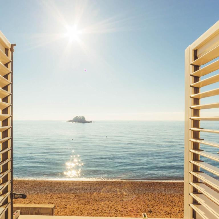 Apartments LIDO Petrovac - Apartment with Sea View - 1