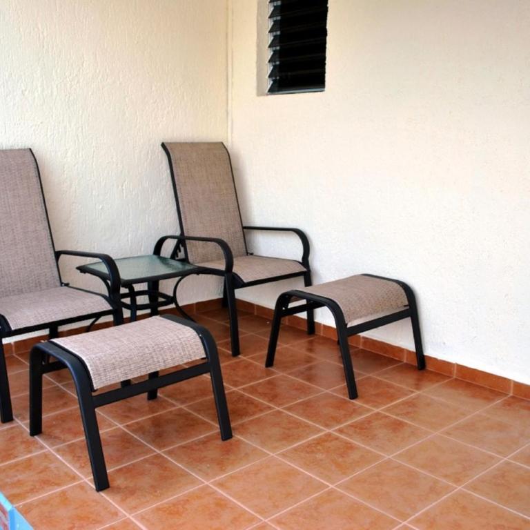 Righetto Vacation Rentals - Izamal Two-Bedroom Apartment (6 Adults) - 10