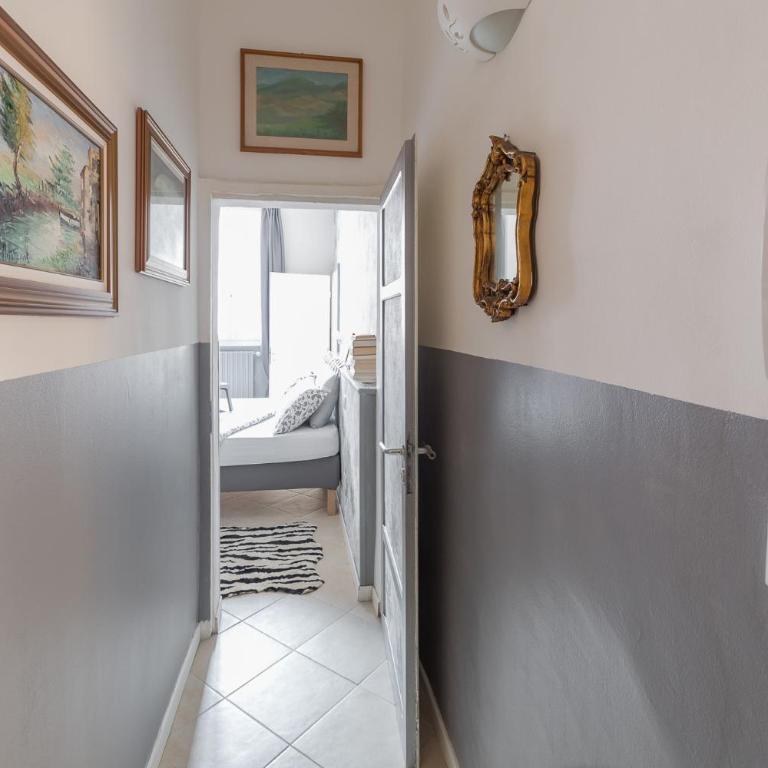 La Colombina - Double Room with Private Bathroom - 14