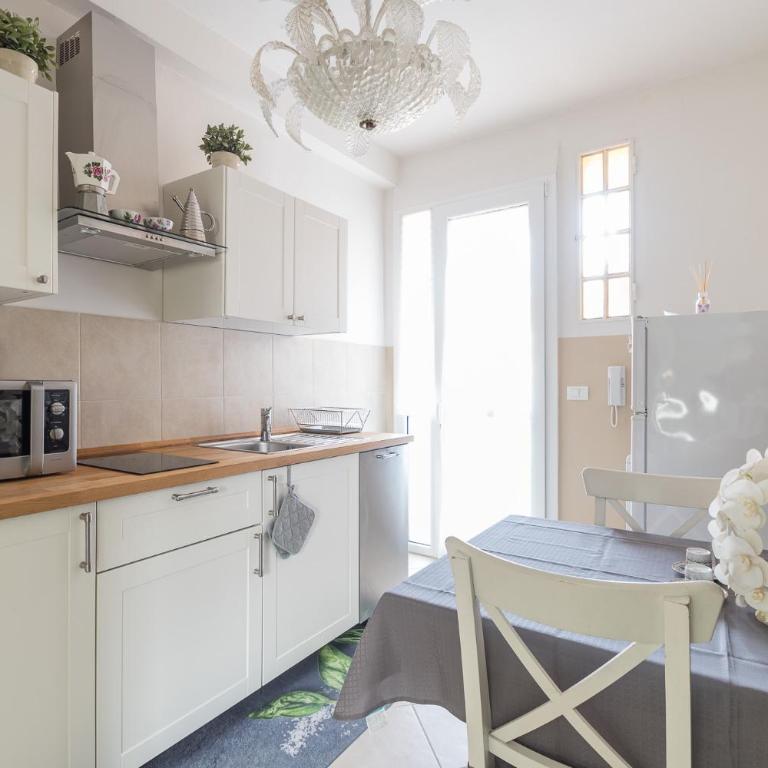 La Colombina - Quadruple Room with Private Bathroom - 4