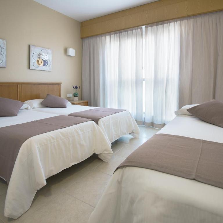 Hotel Albatros - Habitación Doble (2 adultos + 1 niño) - 1 o 2 camas - 1