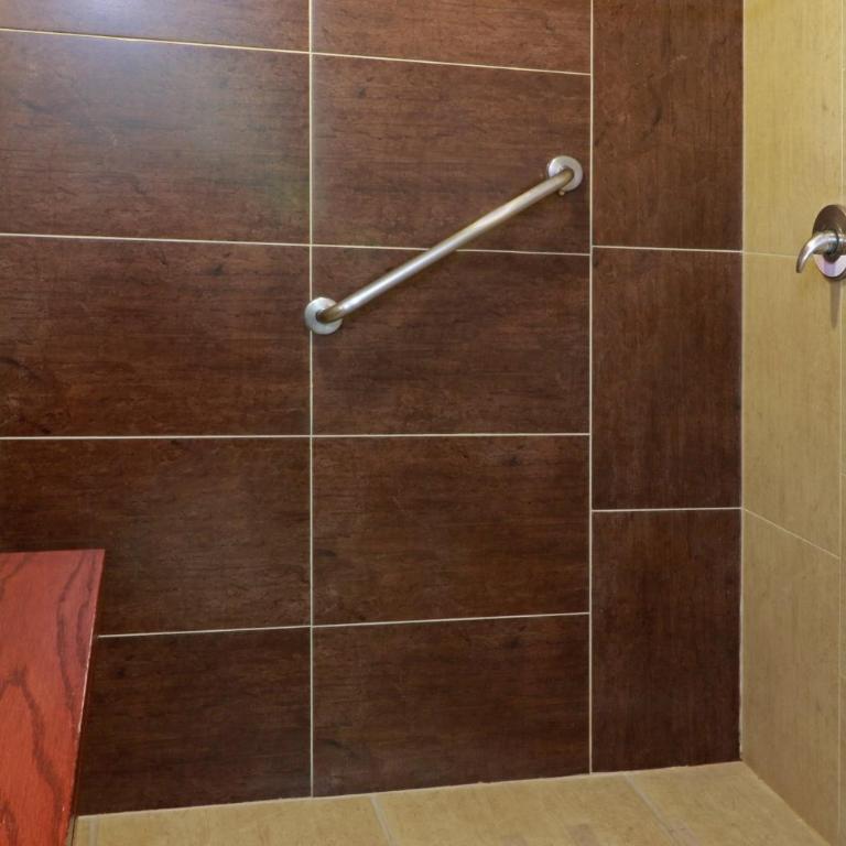 Staybridge Suites Queretaro by IHG - King Room - Disability Access Tub/Non-Smoking - 5