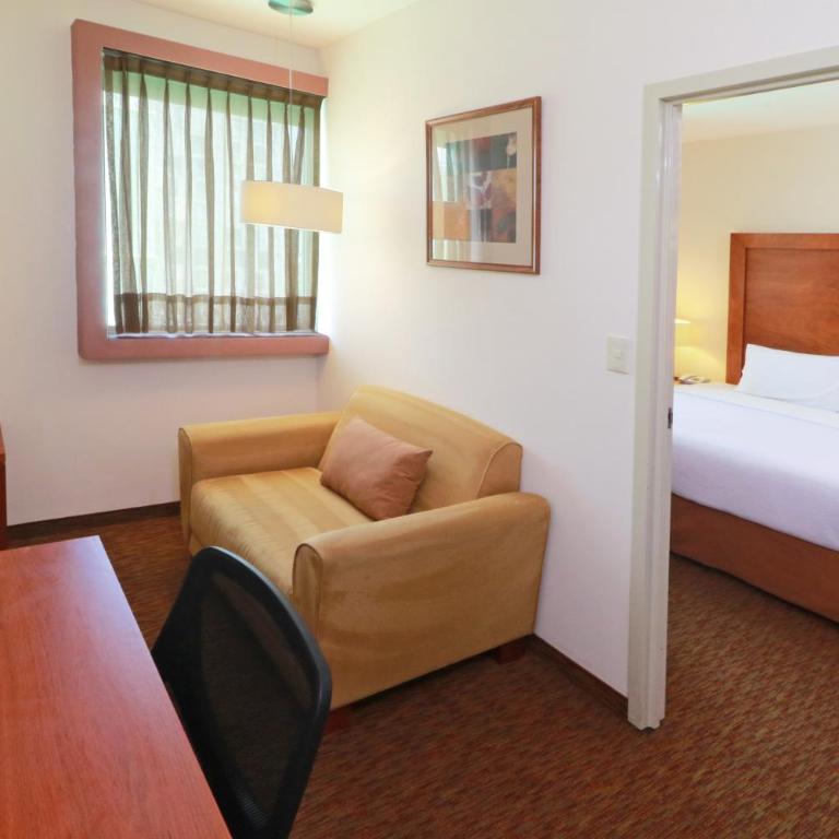 Staybridge Suites Queretaro by IHG - One-Bedroom King Suite - 5
