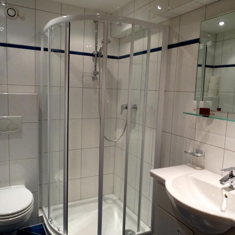 Appartement Haus Seerose - Apartment mit 2 Schlafzimmern und Balkon - 3