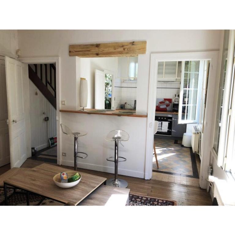 Maison cocooning avec petit jardin privatif - Maison 2 Chambres - 1