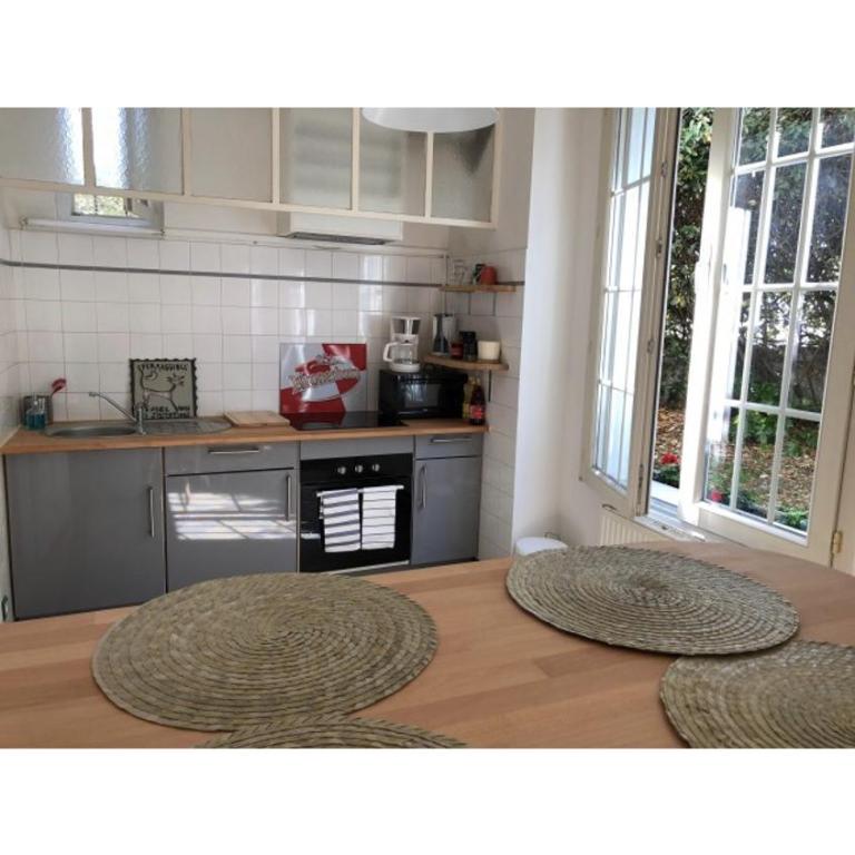 Maison cocooning avec petit jardin privatif - Maison 2 Chambres - 5