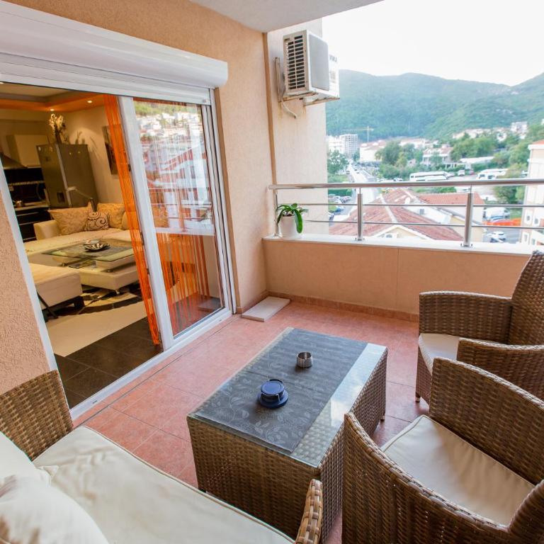 Lamela Brilliant Apartment - Two-Bedroom Apartment - 20