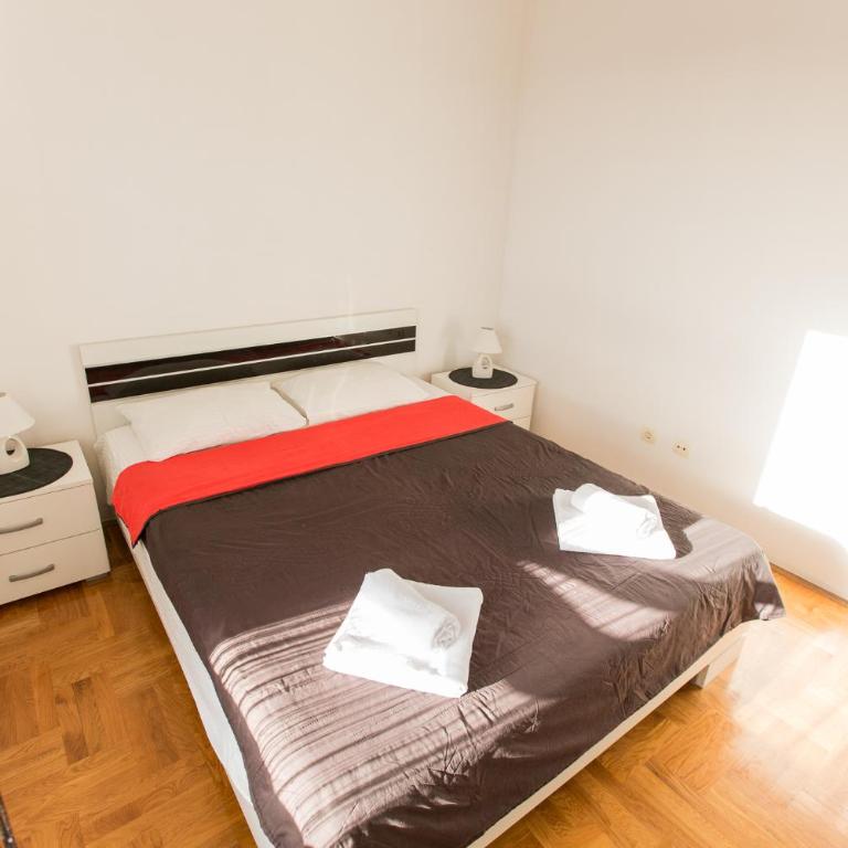 Lamela Brilliant Apartment - Two-Bedroom Apartment - 9