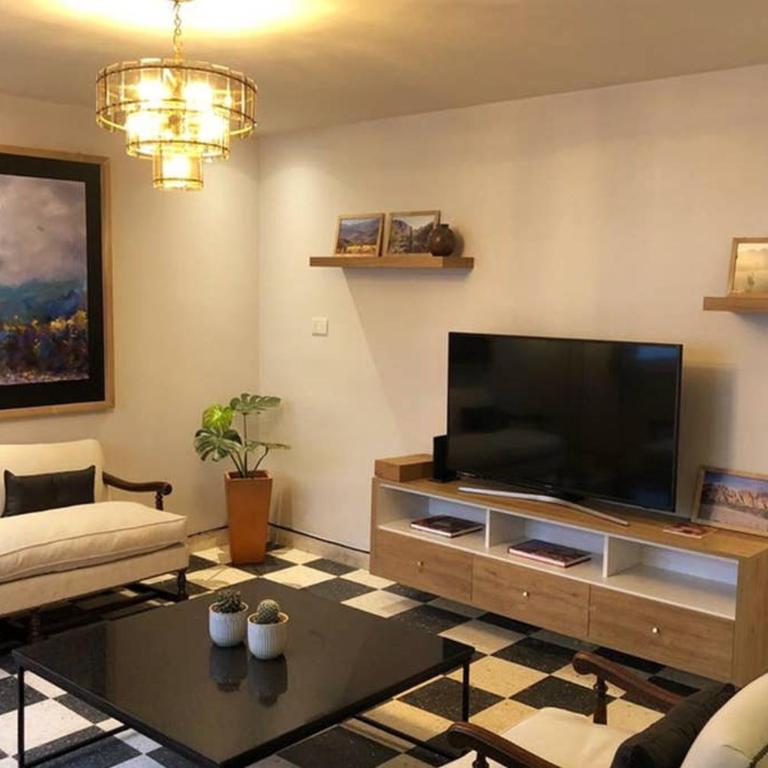 Casa Bustamante - Three-Bedroom Apartment - 21