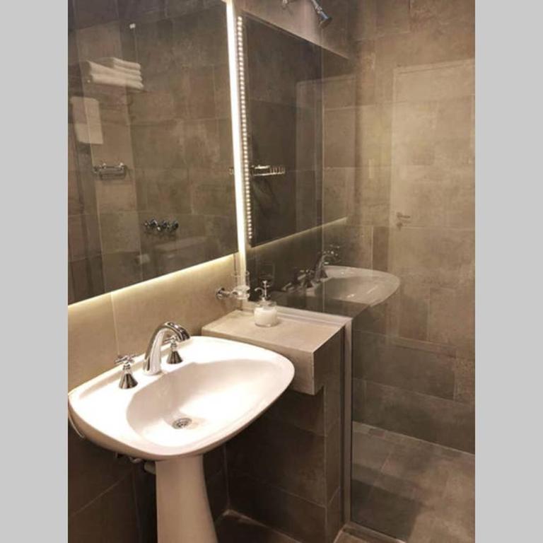 Casa Bustamante - Three-Bedroom Apartment - 11