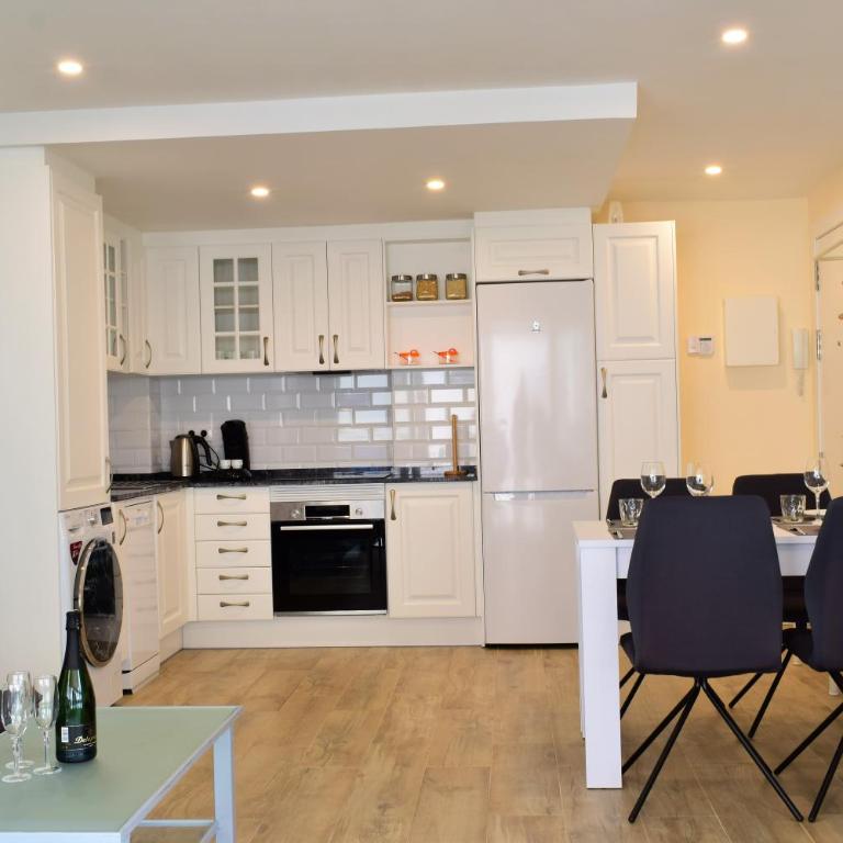 Apartment in Salou next to the beach for families,WIFI - Apartamento con vistas al mar - 2